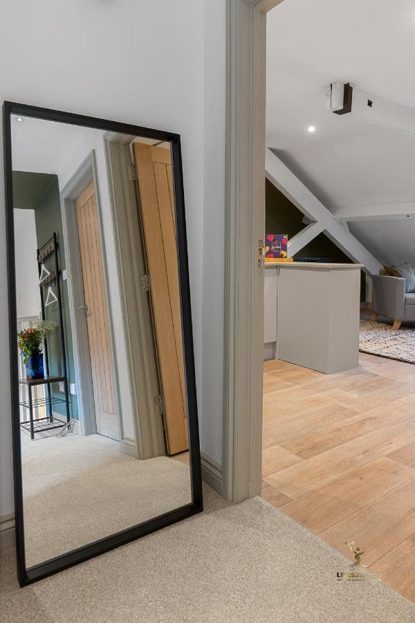 Luxe Courtyard Apartment For 4 Near Exeter City Centre Eksteriør billede