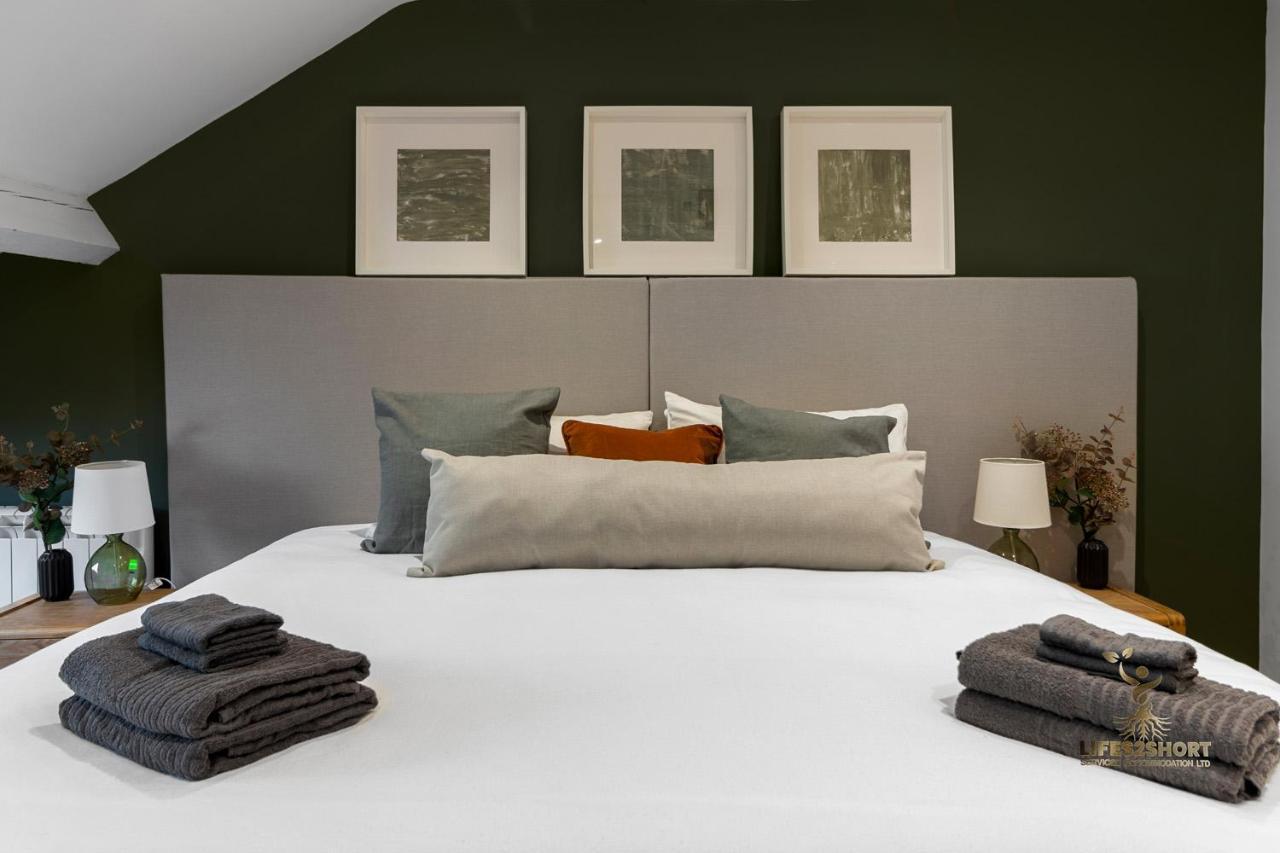 Luxe Courtyard Apartment For 4 Near Exeter City Centre Eksteriør billede