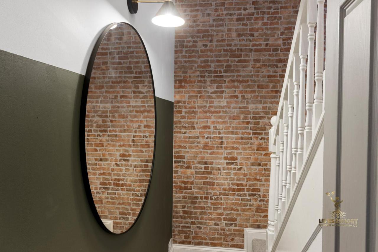 Luxe Courtyard Apartment For 4 Near Exeter City Centre Eksteriør billede